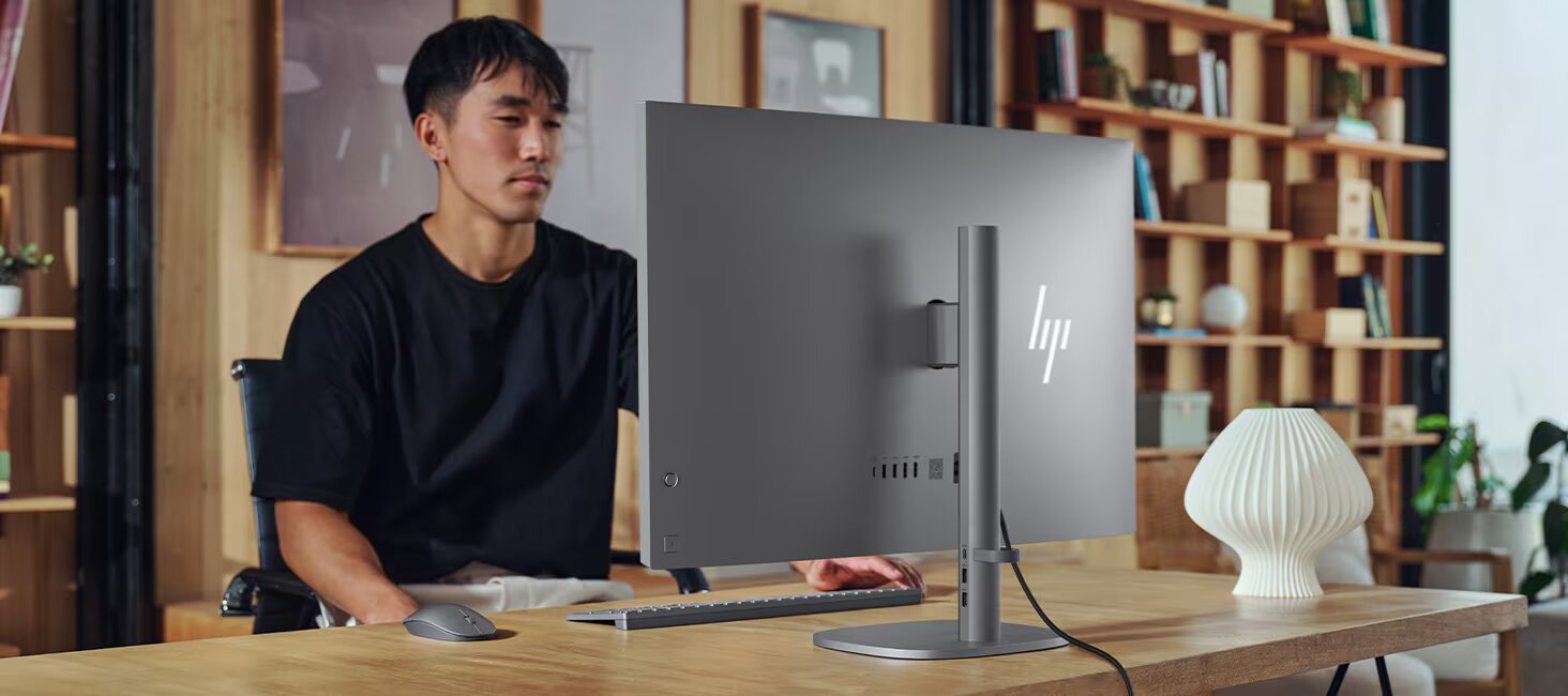 بررسی HP Omnistudio x آل این وان 32 اینچی